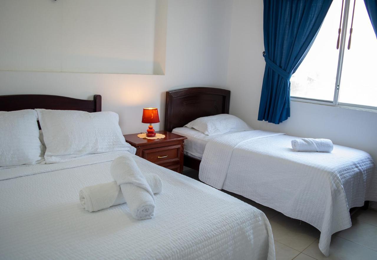 Hotel Valeritos Playas Buitenkant foto