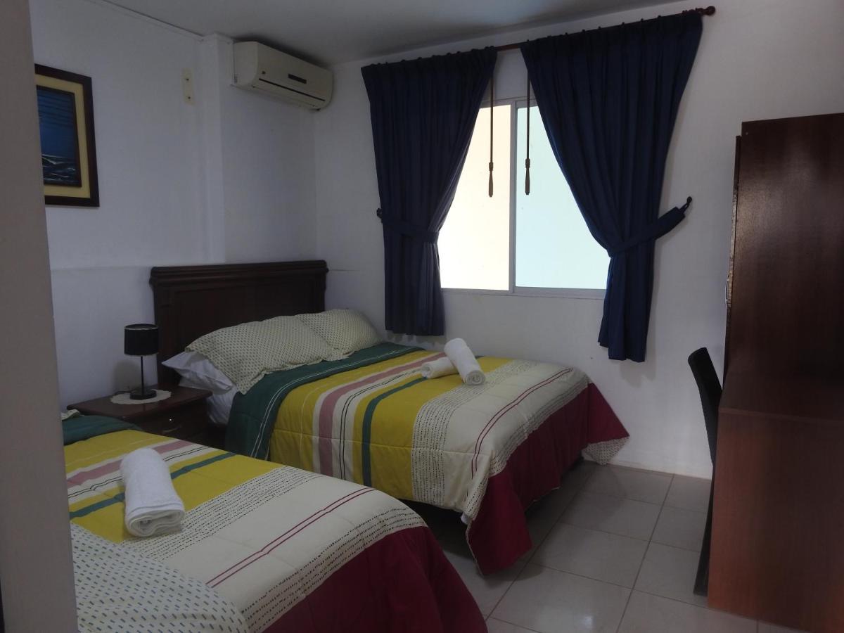 Hotel Valeritos Playas Buitenkant foto